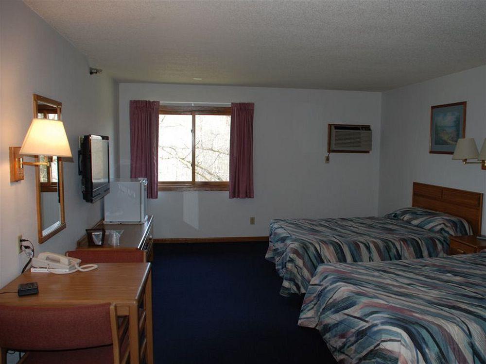 Amerivu Inn Warroad Экстерьер фото